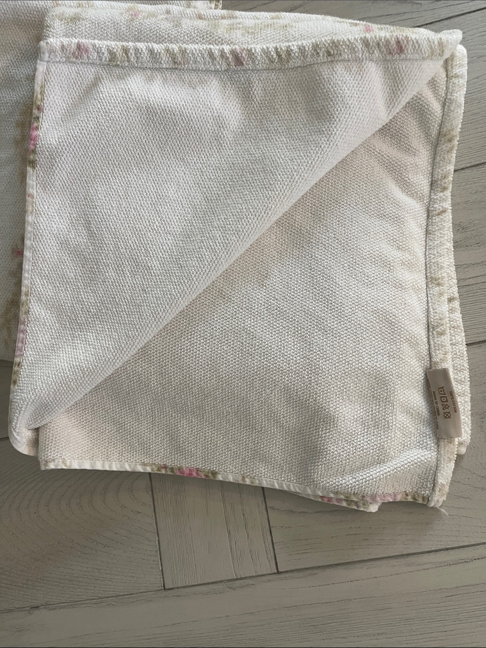 LoveShackFancy Cream Bath Towel with Pink Rose Wreath Pattern - Picture 5 of 5
